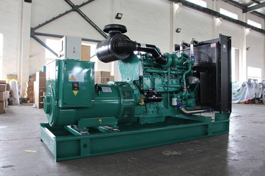 武鸣320kw康明斯柴油发电车出租组图片 武鸣320kw康明斯柴油发电车出租组图片